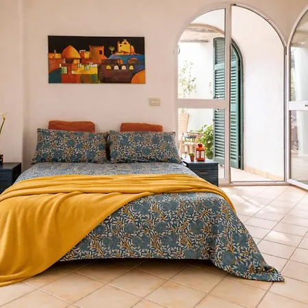 Hébergement de vacances Ischia Forio Old Town 4br House With Terrace Forio di Ischia