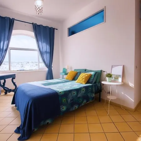 Ischia Forio Old Town 4br House With Terrace Hébergement de vacances Forio di Ischia