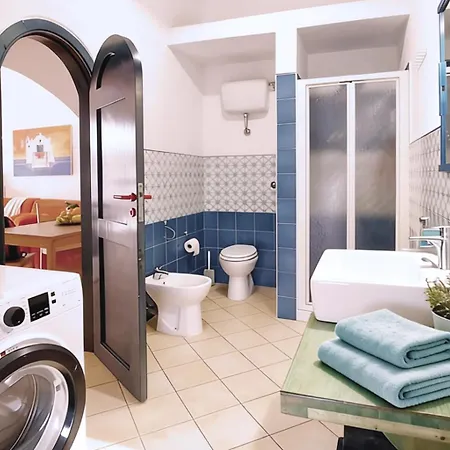 Hébergement de vacances Ischia Forio Old Town 4br House With Terrace *